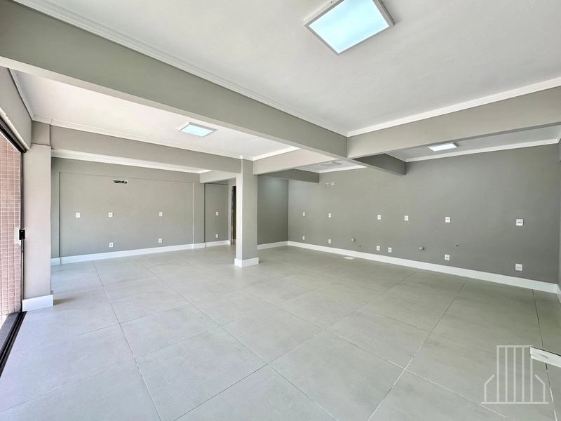 EXCELENTE LOJA À VENDA NO CORAÇÃO DE ATLÂNTIDA, XANGRI-LÁ!: 8ª foto da galeria de imagens do imóvel