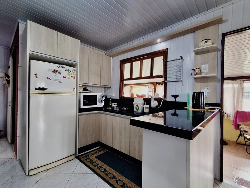 Casa mobiliada com 2 dormitórios no bairro Capão Novo : 6ª foto da galeria de imagens do imóvel