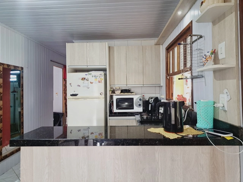 Casa mobiliada com 2 dormitórios no bairro Capão Novo : 7ª foto da galeria de imagens do imóvel