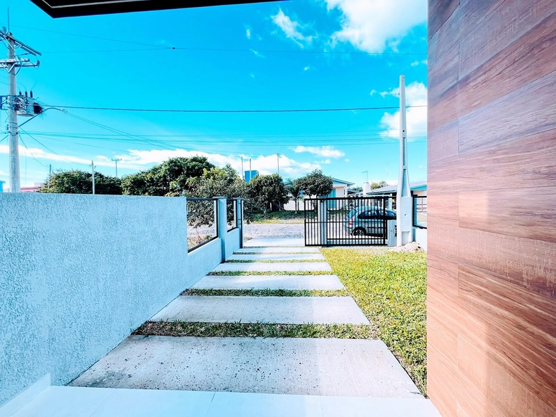 Casa com 2 dormitórios  e Suíte, Pátio, Churrasqueira e Financiamento Bancário Disponível!: 3ª foto da galeria de imagens do imóvel