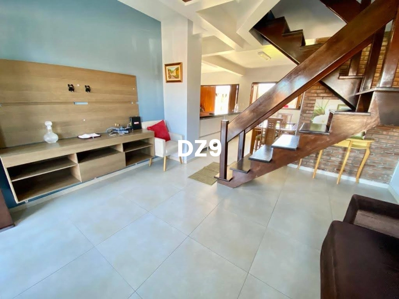 CASA COM 3 DORMITORIOS, SENDO 1 SUITE BEM LOCALIZADA!: 9ª foto da galeria de imagens do imóvel