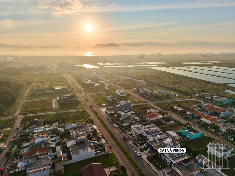 Casa à Venda no Bairro Nova Guarani – Capão da Canoa: 1ª foto da galeria de imagens do imóvel