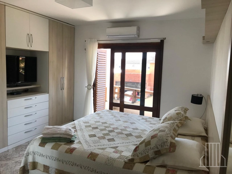 LINDA CASA PARA LOCAÇÃO TEMPORADA NO BAIRRO ARAÇÁ EM CAPÃO DA CANOA: 10ª foto da galeria de imagens do imóvel