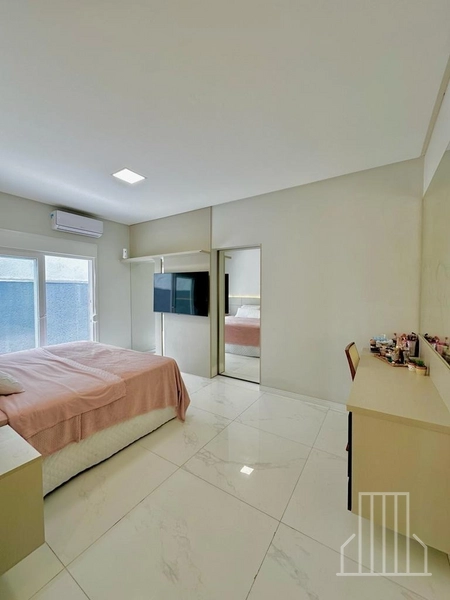 LINDA CASA EM BAIRRO TRANQUILO, A POUCOS PASSOS DO MAR!: 15ª foto da galeria de imagens do imóvel