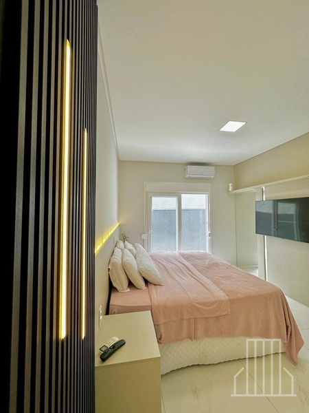 LINDA CASA EM BAIRRO TRANQUILO, A POUCOS PASSOS DO MAR!: 13ª foto da galeria de imagens do imóvel