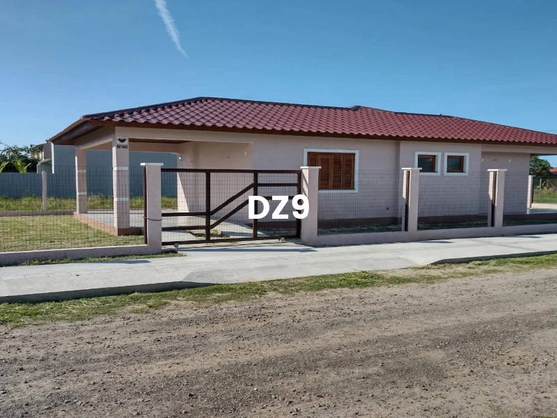 LINDA CASA À VENDA NO BAIRRO CURUMIM, CAPÃO DA CANOA!: 3ª foto da galeria de imagens do imóvel