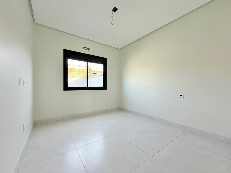 Casa à Venda em Capão Novo – 2 Dormitórios com Suíte: 13ª foto da galeria de imagens do imóvel