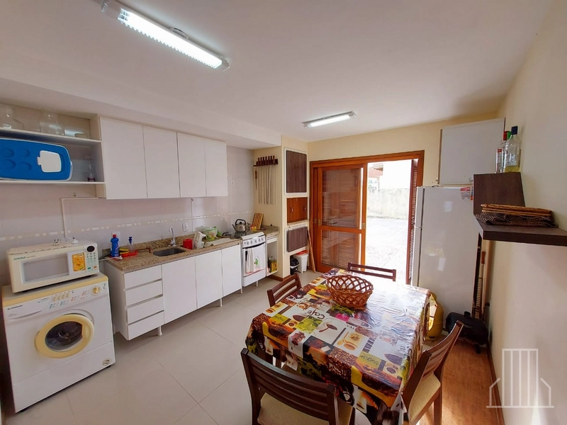 ALUGUEL TEMPORÁRIO: SOBRADO COM 2 DORMITÓRIOS: 9ª foto da galeria de imagens do imóvel