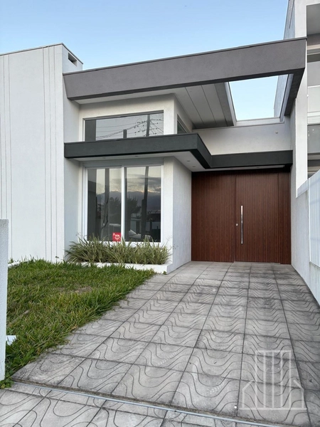 BELÍSSIMA CASA GEMINADA NO BAIRRO JARDIM BEIRA MAR Á VENDA!: 1ª foto da galeria de imagens do imóvel