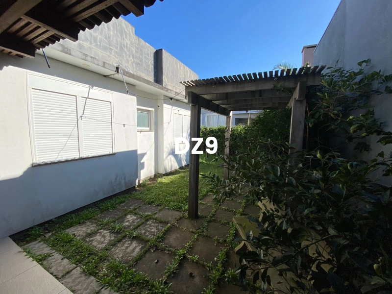 CASA COM 3 SUITES EM CONDOMINIO!: 15ª foto da galeria de imagens do imóvel