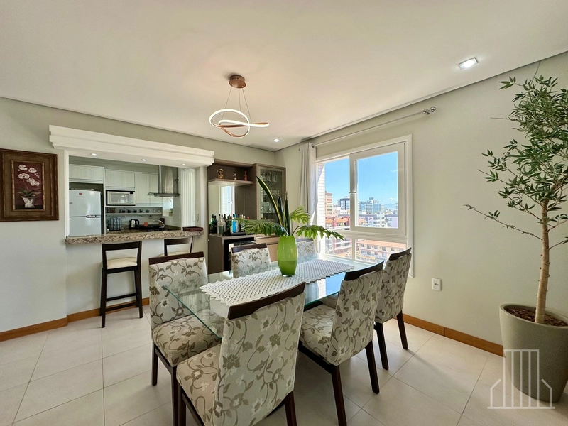 ACONCHEGANTE REFÚGIO A PASSOS DO MAR!: 6ª foto da galeria de imagens do imóvel