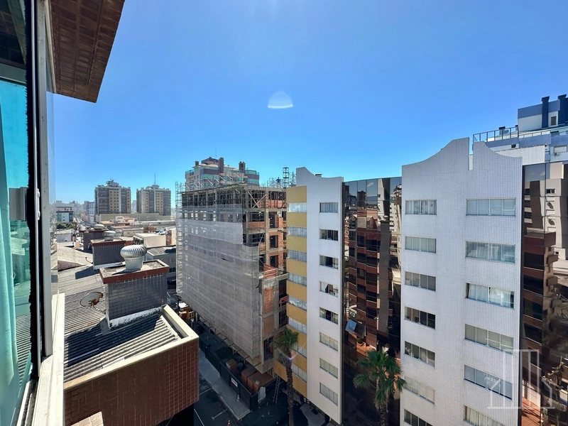 ACONCHEGANTE REFÚGIO A PASSOS DO MAR!: 26ª foto da galeria de imagens do imóvel