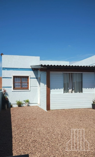 Venda de Casa com 2 Quartos, Hidromassagem e Opção para Garagem: 1ª foto da galeria de imagens do imóvel