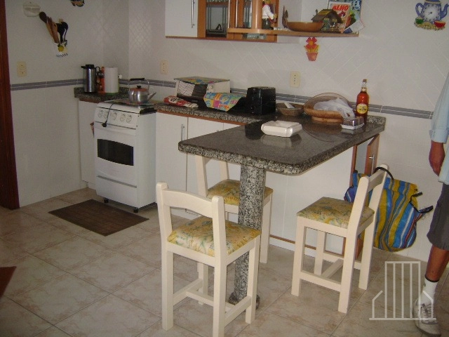 EXCELENTE COBERTURA PARA LOCAÇÃO TEMPORADA NO BAIRRO NAVEGANTES!: 6ª foto da galeria de imagens do imóvel