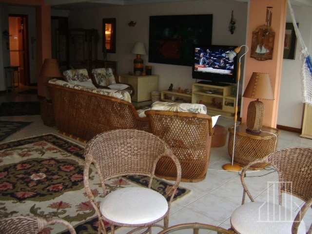 EXCELENTE COBERTURA PARA LOCAÇÃO TEMPORADA NO BAIRRO NAVEGANTES!: 4ª foto da galeria de imagens do imóvel