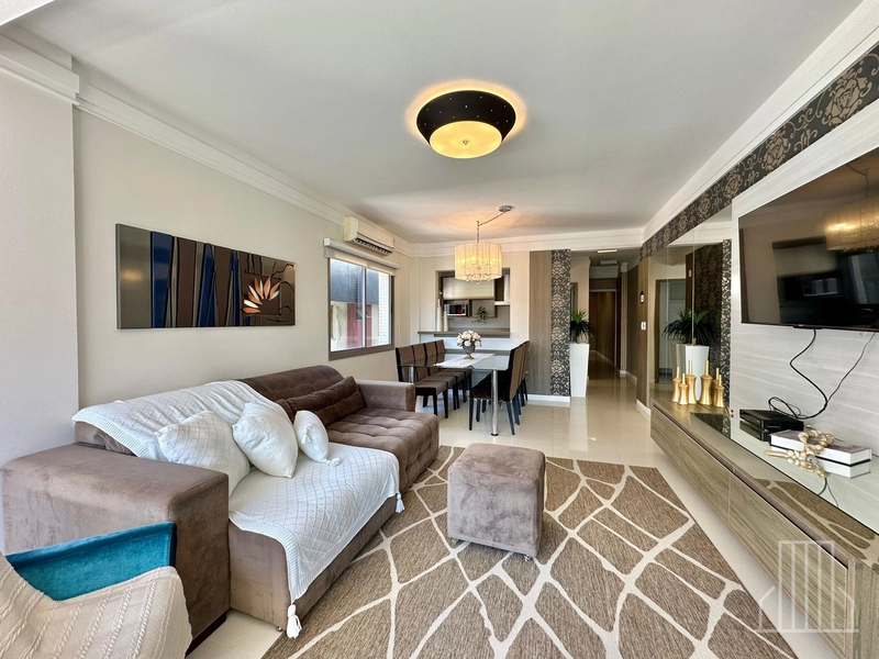 LINDÍSSIMO APARTAMENTO NO CENTRO DE CAPÃO DA CANOA, PRÓXIMO AO MAR!: 2ª foto da galeria de imagens do imóvel