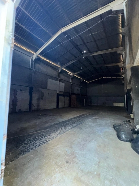 PAVILHÃO PARA ALUGUEL ANUAL COMERCIAL EM CAPÃO DA CANOA: 3ª foto da galeria de imagens do imóvel