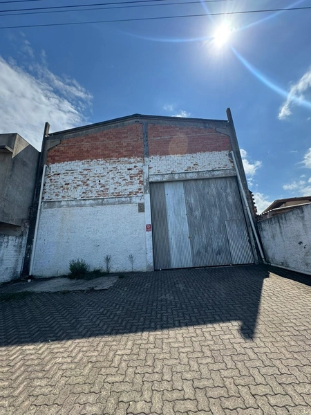 PAVILHÃO PARA ALUGUEL ANUAL COMERCIAL EM CAPÃO DA CANOA: 10ª foto da galeria de imagens do imóvel