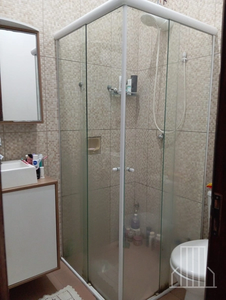 Sobrado à Venda em Capão Novo – Conforto e Localização Privilegiada!: 6ª foto da galeria de imagens do imóvel