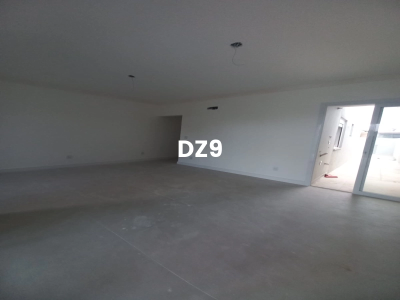 OPORTUNIDADE ÚNICA, CASA GEMINADA BEM LOCALIZADA!: 4ª foto da galeria de imagens do imóvel