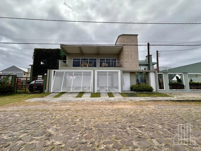 Sobrado Exclusivo à Beira-Mar em Capão Novo!: 1ª foto da galeria de imagens do imóvel