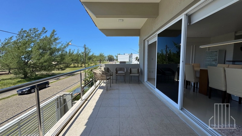 Sobrado Exclusivo à Beira-Mar em Capão Novo!: 8ª foto da galeria de imagens do imóvel