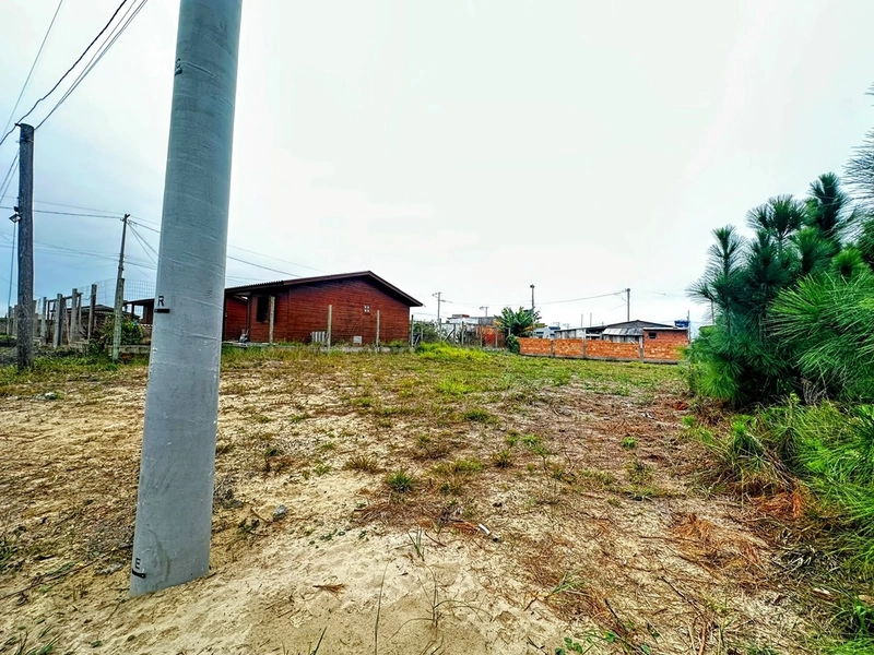 Terreno de 300 m² à Venda em Capão Novo – Excelente Localização: 2ª foto da galeria de imagens do imóvel