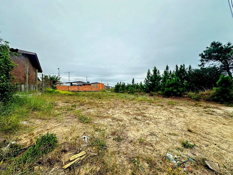 Terreno de 300 m² à Venda em Capão Novo – Excelente Localização: 1ª foto da galeria de imagens do imóvel