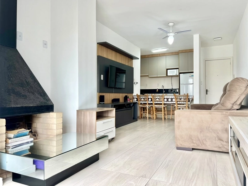 Apartamento de 2 Dormitórios Mobiliado com Churrasqueira e Lareira em Capão Novo!: 2ª foto da galeria de imagens do imóvel