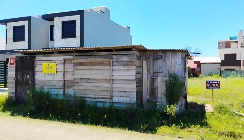 TERRENO A VENDA EM CAPÃO NOVO!: 2ª foto da galeria de imagens do imóvel