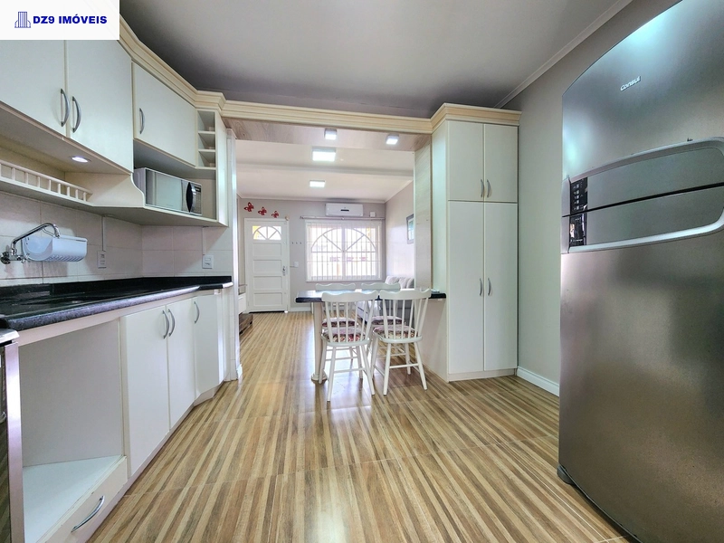 Sobrado a venda em Capão Novo!: 9ª foto da galeria de imagens do imóvel