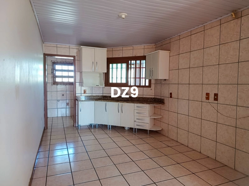 CASA EM CAPÃO NOVO COM 3 DORMITÓRIOS: 4ª foto da galeria de imagens do imóvel