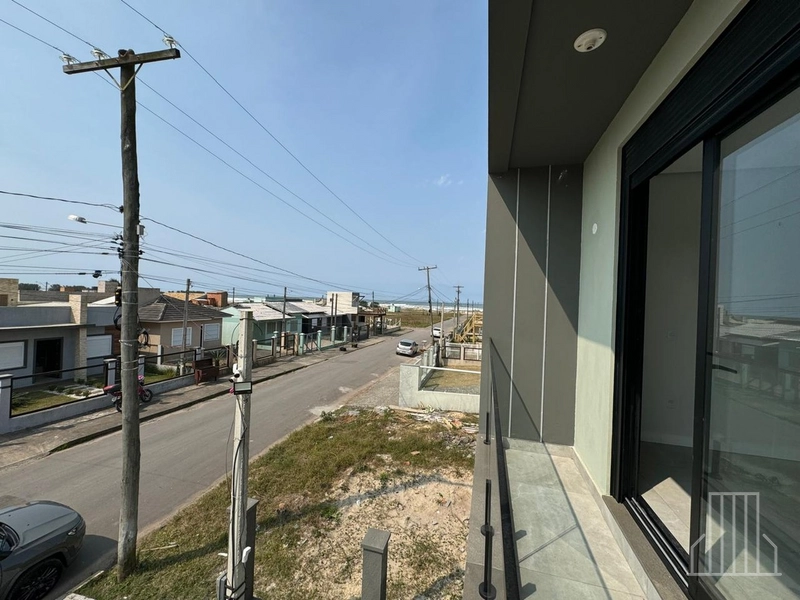 LINDO SOBRADO PERTO DO MAR NO JARDIM BEIRA MAR!: 18ª foto da galeria de imagens do imóvel