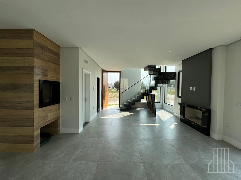 LINDO SOBRADO PERTO DO MAR NO JARDIM BEIRA MAR!: 5ª foto da galeria de imagens do imóvel