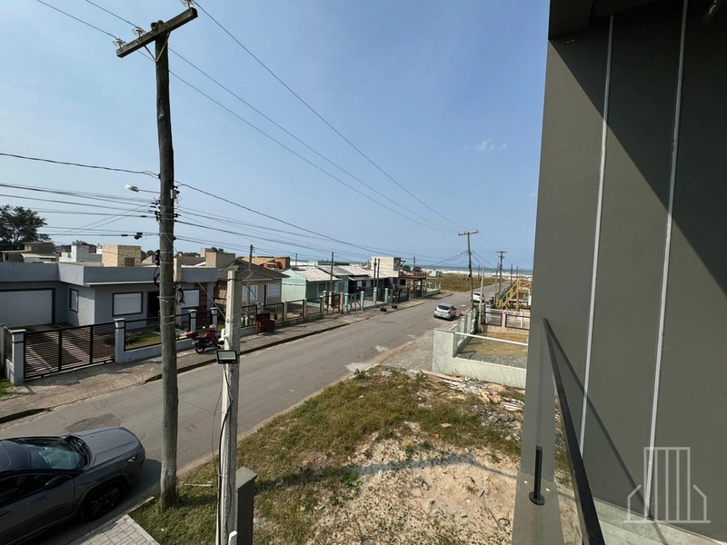 LINDO SOBRADO PERTO DO MAR NO JARDIM BEIRA MAR!: 16ª foto da galeria de imagens do imóvel