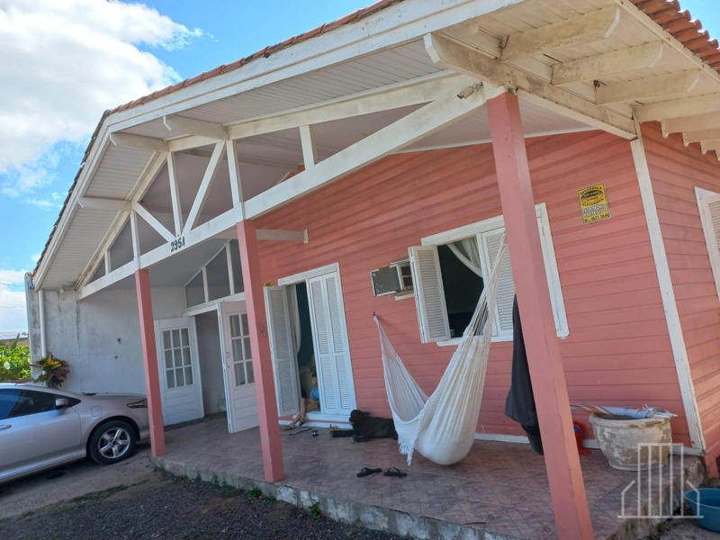 Casa à Venda em Capão Novo, aproveite essa oportunidade.: 1ª foto da galeria de imagens do imóvel