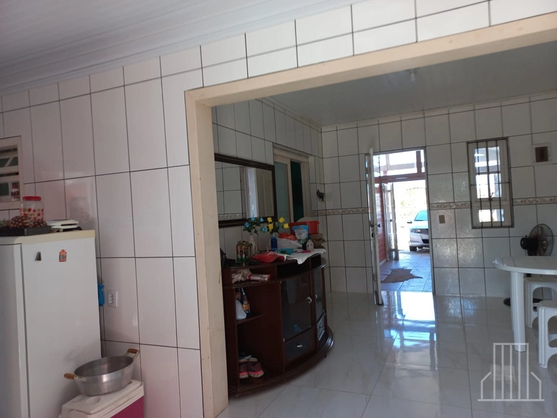 Casa à Venda em Capão Novo, aproveite essa oportunidade.: 8ª foto da galeria de imagens do imóvel