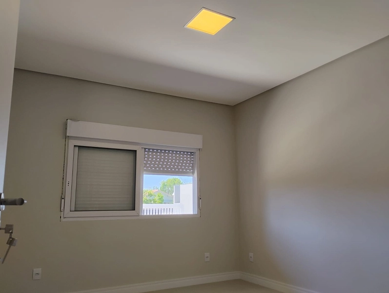 LINDA CASA A VENDA EM CAPÃO NOVO!: 8ª foto da galeria de imagens do imóvel