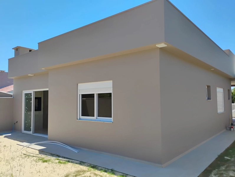 LINDA CASA A VENDA EM CAPÃO NOVO!: 6ª foto da galeria de imagens do imóvel