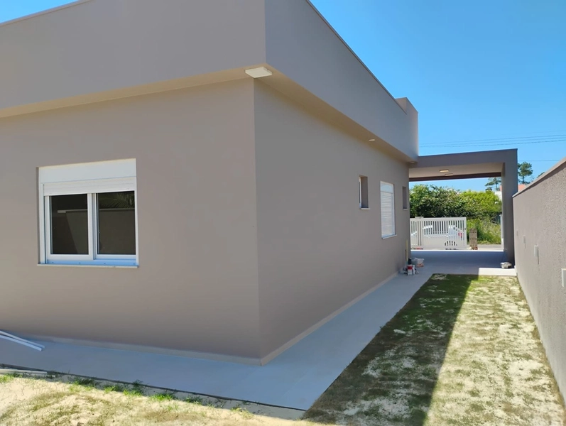 LINDA CASA A VENDA EM CAPÃO NOVO!: 4ª foto da galeria de imagens do imóvel