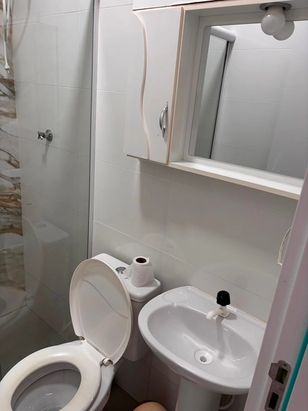 Casa Geminada Mobiliada com 2 Dormitórios e Pátio Privativo: 24ª foto da galeria de imagens do imóvel