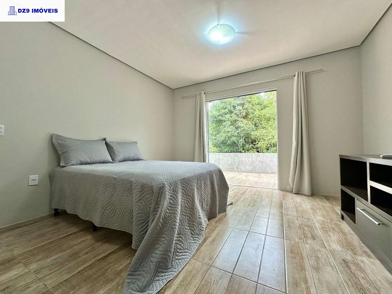 CHARMOSO SOBRADO COM PISCINA E VISTA DESLUMBRANTE NO PALMITAL: 12ª foto da galeria de imagens do imóvel