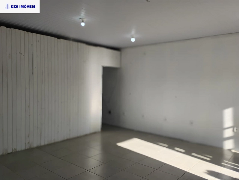 Sala comercial + 2 aptos de 1 dorm cada um.: 4ª foto da galeria de imagens do imóvel