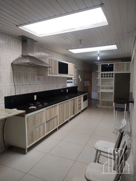 Terreno Amplo em Área Valorizada com Casa Térrea!: 10ª foto da galeria de imagens do imóvel