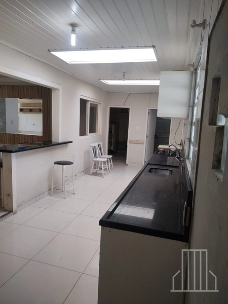 Terreno Amplo em Área Valorizada com Casa Térrea!: 9ª foto da galeria de imagens do imóvel