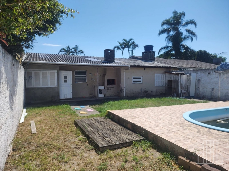 Terreno Amplo em Área Valorizada com Casa Térrea!: 2ª foto da galeria de imagens do imóvel