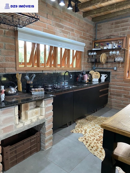 CHÁCARA CINEMATOGRÁFICA COM PISCINA E BEIRA RIO: 2ª foto da galeria de imagens do imóvel