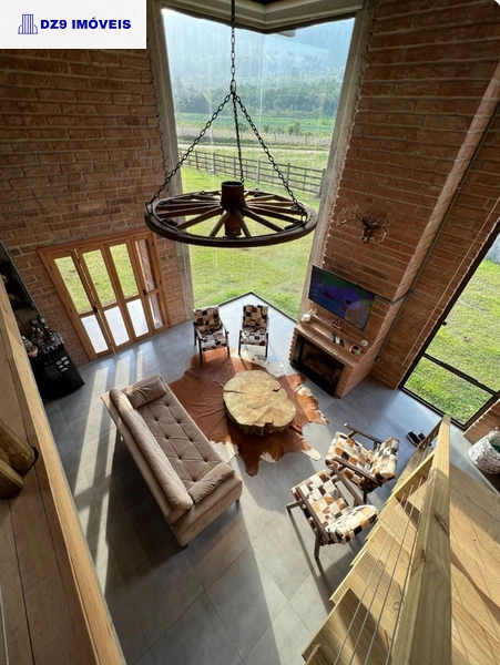 CHÁCARA CINEMATOGRÁFICA COM PISCINA E BEIRA RIO: 5ª foto da galeria de imagens do imóvel