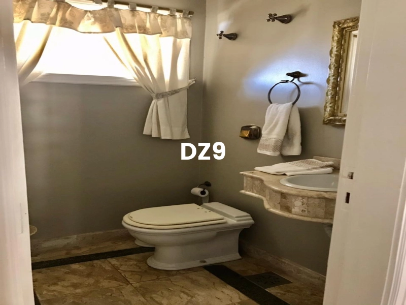 CASA DE LUXO ÚNICA DE ESQUINA: 11ª foto da galeria de imagens do imóvel