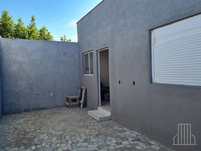 LINDÍSSIMA CASA COM TERRENO AMPLO NO BAIRRO NOIVA DO MAR EM XANGRI-LÁ!: 2ª foto da galeria de imagens do imóvel